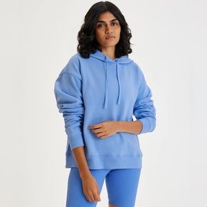 Girlfriend Collective 50/50 Classic Hoodie in Bluejay